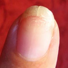 مافالا 002 مفعول مزدوج مقوي وأساس لطلاء الأظافر